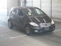 メルセデス・ベンツ Aクラス A200 エレガンス_RHD(CVT_2.0)