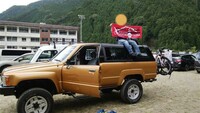 トヨタ ハイラックスサーフ SR_4WD(3ドア_MT_2.0)