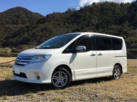 日産 セレナ ハイウェイスター_4WD(CVT_2.0)