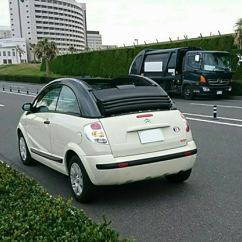 シトロエン C3プルリエル RHD(AT_1.6)