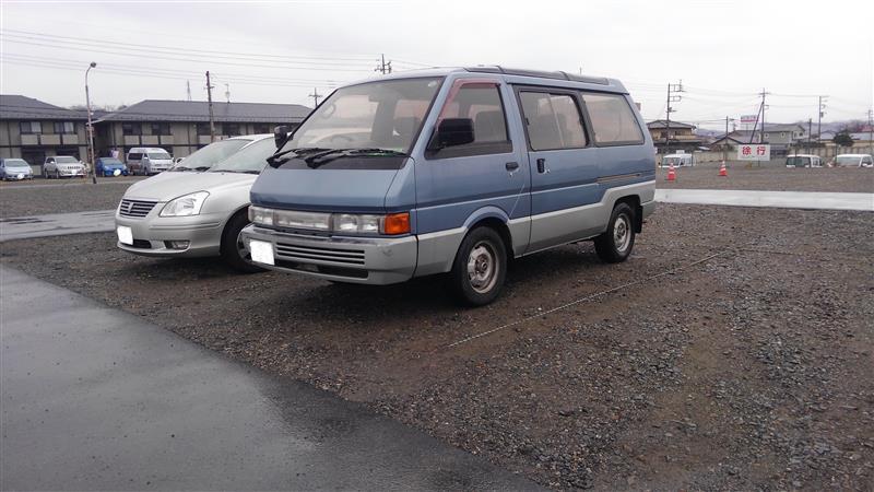 日産 バネットラルゴコーチ スーパーサル－ンパノラマルーフ（MT_2.0_8人乗）