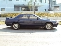 日産 スカイライン GTS(4ドア_AT_2.0)