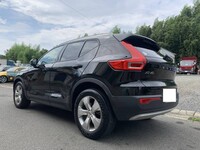 ボルボ XC40