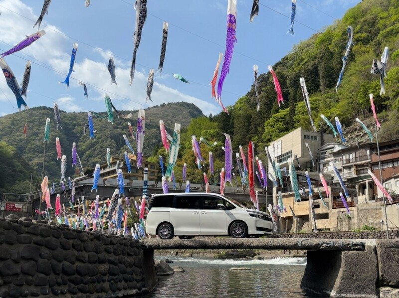 トヨタ ヴォクシー ハイブリッド ハイブリッド V_7人乗り(CVT_1.8)