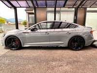 アウディ RS5 スポーツバック RS5 スポーツバック_RHD_4WD(AT_2.9)