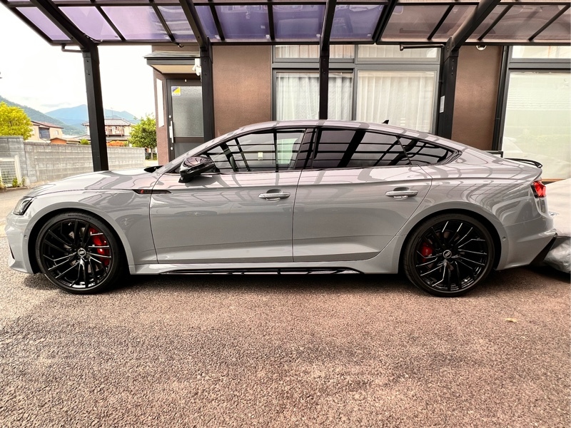アウディ RS5 スポーツバック RS5 スポーツバック_RHD_4WD(AT_2.9)