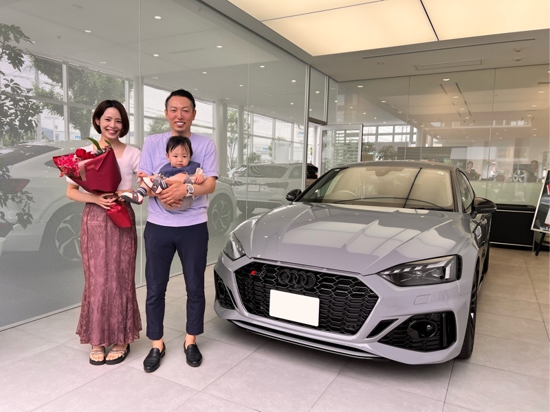 アウディ RS5 スポーツバック RS5 スポーツバック_RHD_4WD(AT_2.9)