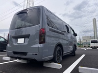 日産 キャラバン バン プレミアムGX ロングボディ 低床_5人乗り_5ドア_4WD(AT_2.4_ディーゼル)