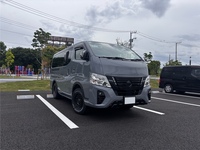 日産 キャラバン バン プレミアムGX ロングボディ 低床_5人乗り_5ドア_4WD(AT_2.4_ディーゼル)