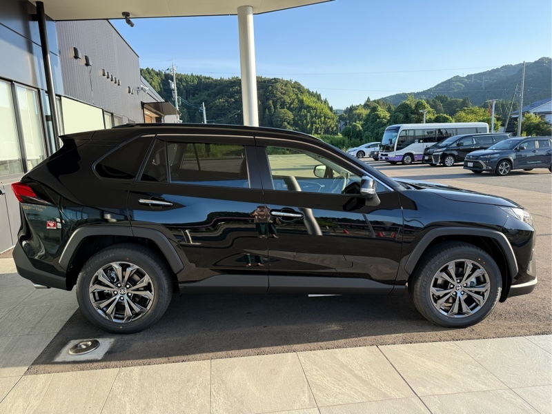 トヨタ RAV4ハイブリッド