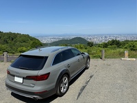 アウディ A4オールロード クワトロ A4 オールロード クワトロ_RHD_4WD(AT_2.0)