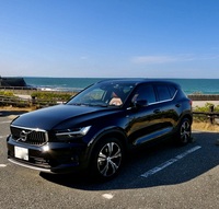 ボルボ XC40 B4 AWD インスクリプション_RHD_AWD(AT_2.0)
