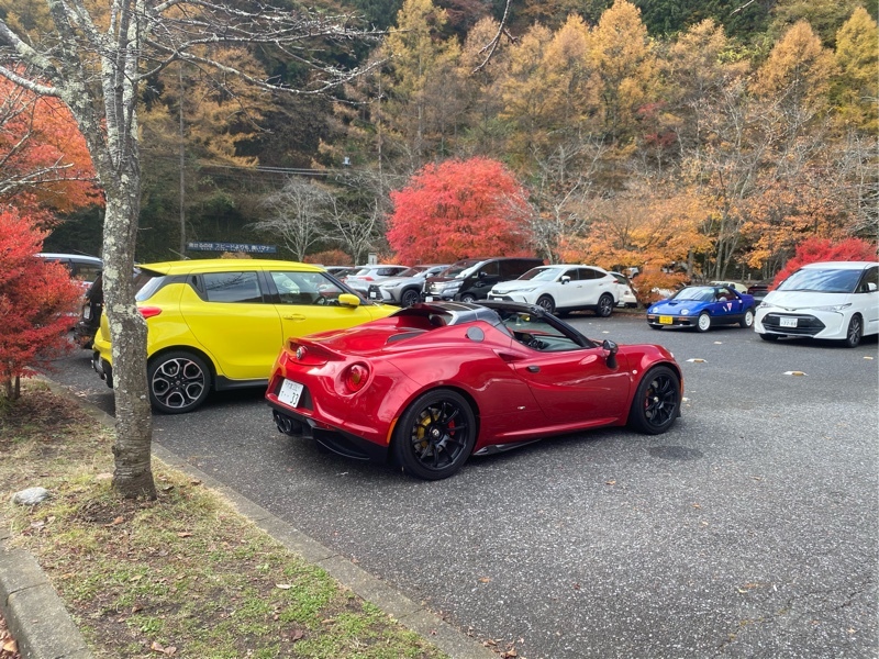 アルファロメオ 4C スパイダー