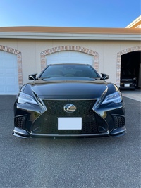 レクサス LS 500“Fスポーツ”_AWD(AT_3.5)