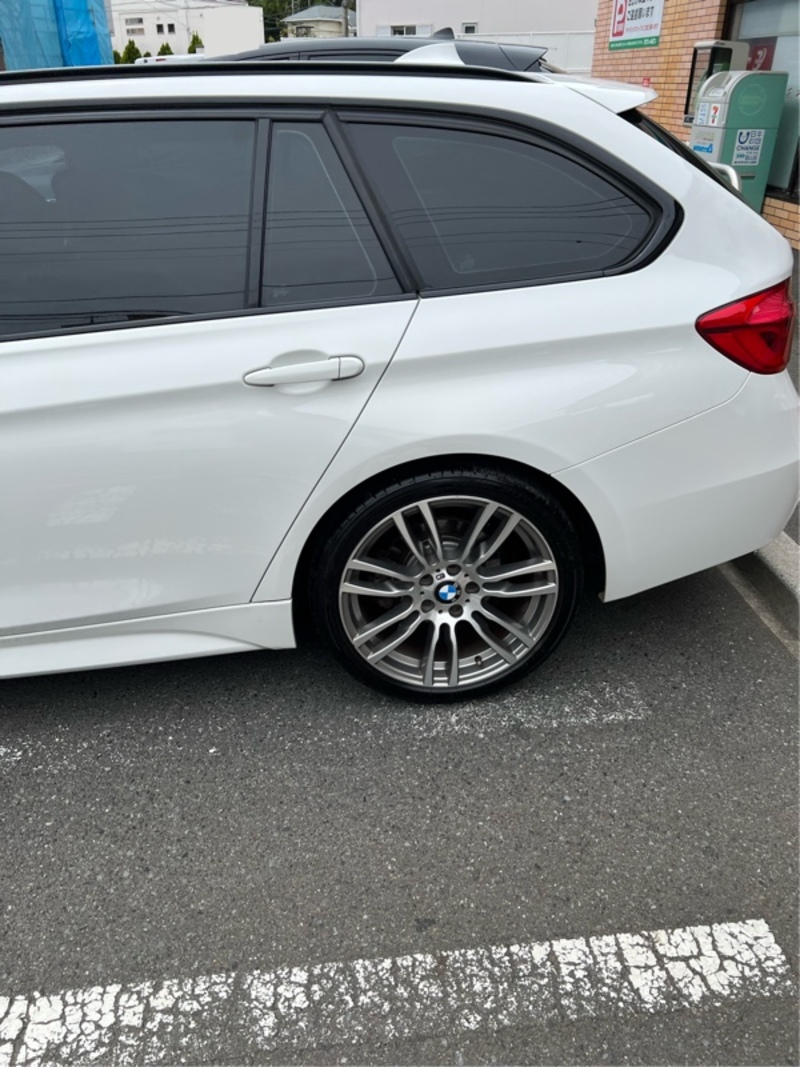 BMW 3シリーズ ツーリング 320i ツーリング Mスポーツ_RHD(AT_2.0)