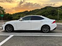 レクサス ISハイブリッド 300h“Fスポーツ”(CVT_2.5)