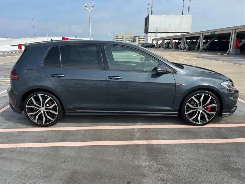 フォルクスワーゲン ゴルフ (ハッチバック) GTI パフォーマンス_RHD(DSG_2.0)
