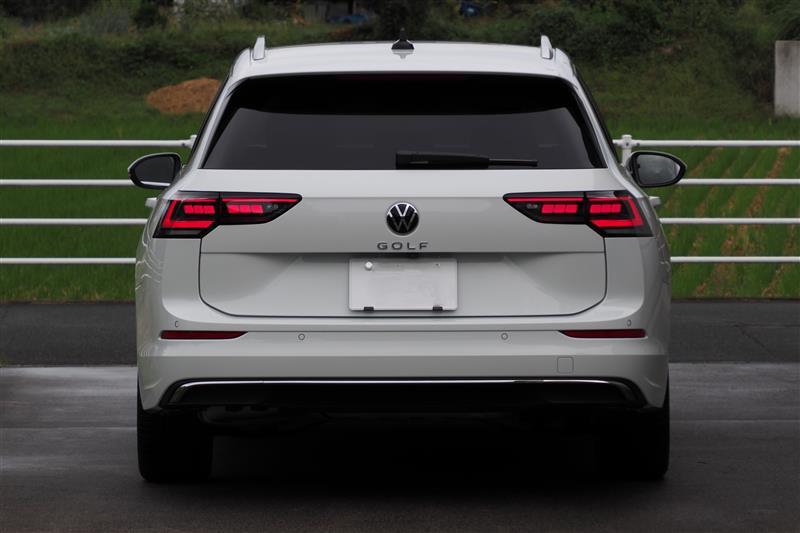 フォルクスワーゲン ゴルフ ヴァリアント TDI スタイル_RHD(DSG_2.0)