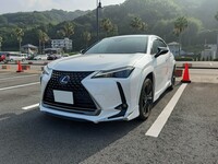レクサス UXハイブリッド 250h“エレガントブラック”(CVT_2.0)