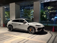 ランボルギーニ ウルス S_RHD_4WD（AT_4.0）