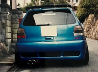 フォルクスワーゲン ポロ 標準車_RHD(3ドア_MT_1.6)