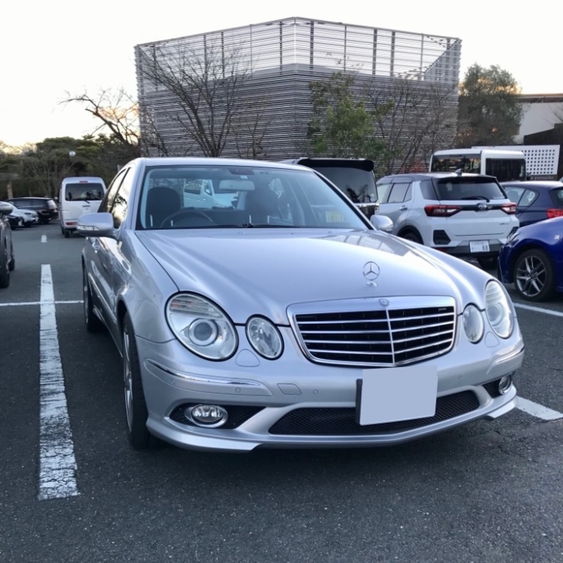 メルセデス・ベンツ Eクラス セダン E300 アバンギャルドS_RHD(AT_3.0)