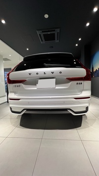 ボルボ XC60 ウルトラ B5 AWD_RHD_AWD(AT_2.0)