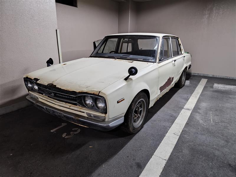 日産 スカイライン