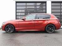 BMW 1シリーズ ハッチバック 118i Mスポーツ エディションシャドウ_RHD(AT_1.5)