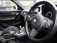 BMW 1シリーズ ハッチバック 118i Mスポーツ エディションシャドウ_RHD(AT_1.5)