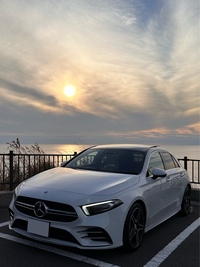メルセデスAMG Aクラス メルセデスAMG A35 4マチック_RHD_4WD(DCT_2.0)