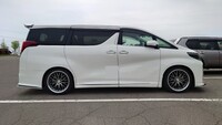 トヨタ アルファード S“Cパッケージ”_7人乗り_4WD(CVT_2.5)