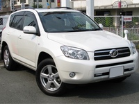 トヨタ RAV4 G_4WD(CVT_2.4)