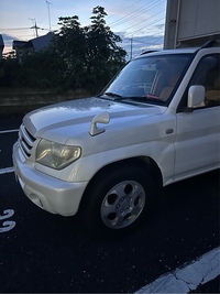 三菱 パジェロイオ