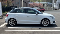 アウディ S1 スポーツバック S1 スポーツバック_RHD_4WD(MT_2.0)