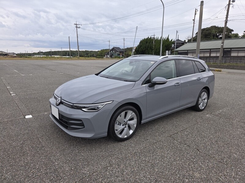 フォルクスワーゲン ゴルフ ヴァリアント TDI アクティブアドバンス_RHD(DSG_2.0)