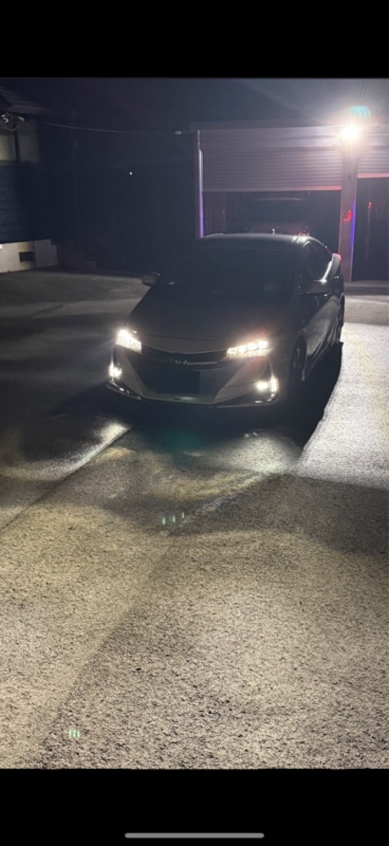 トヨタ プリウスPHV