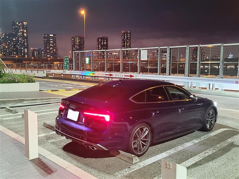 アウディ S5 スポーツバック スポーツバック_RHD_4WD(AT_3.0)