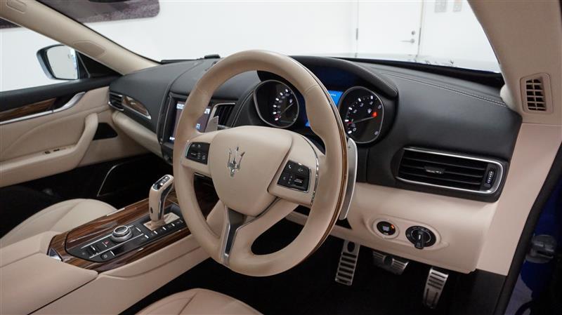マセラティ レヴァンテ レヴァンテ S_RHD_AWD(AT_3.0)