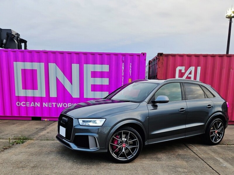 アウディ RS Q3