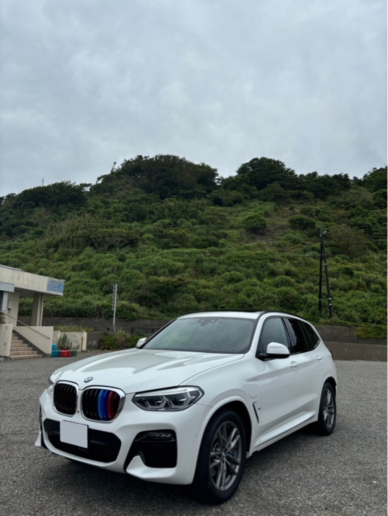 BMW X3プラグインハイブリッド xドライブ30e Mスポーツ_RHD_4WD(AT_2.0)