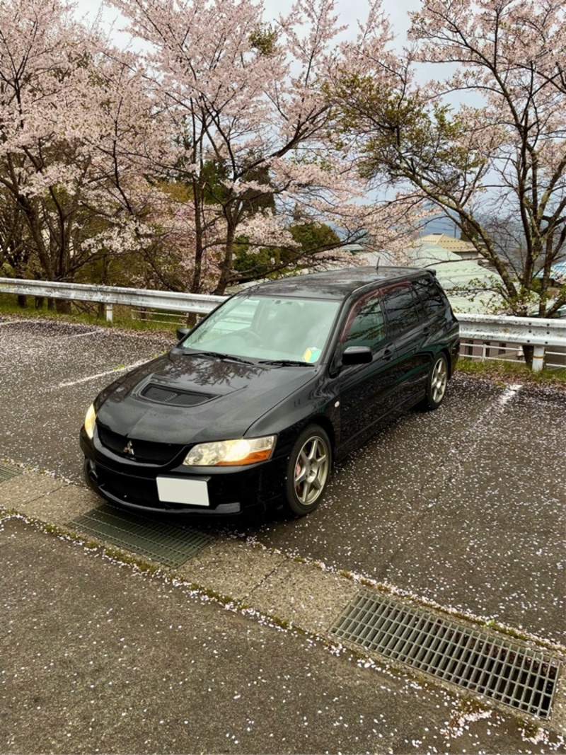 三菱 ランサーエボリューションワゴン