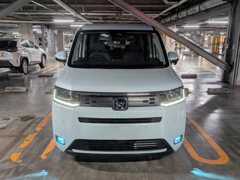 ホンダ ステップワゴン e:HEV エアー EX_7人乗り(CVT_2.0)