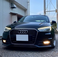 アウディ A1 1.0 TFSI スポルト 1st エディション_RHD(AT_1.0)