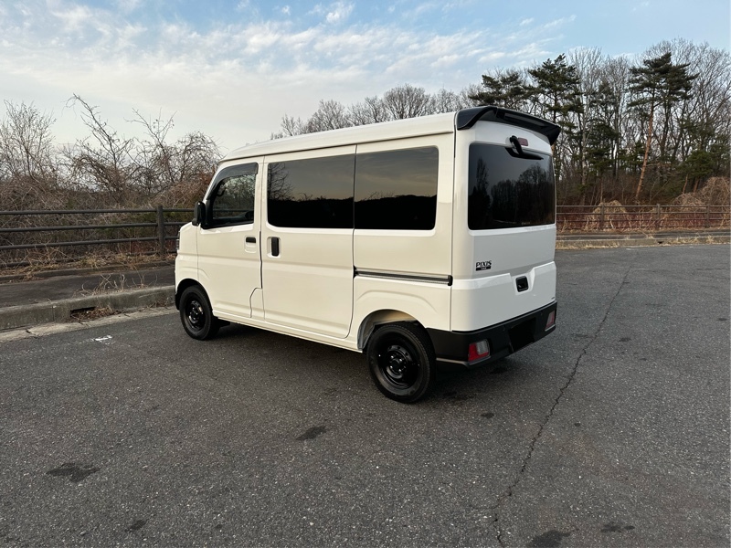 トヨタ ピクシスバン デラックス_4WD(MT_0.66)
