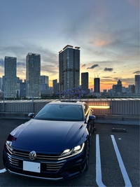 フォルクスワーゲン アルテオン TSI 4モーション Rライン アドバンス_RHD_4WD(DSG_2.0)