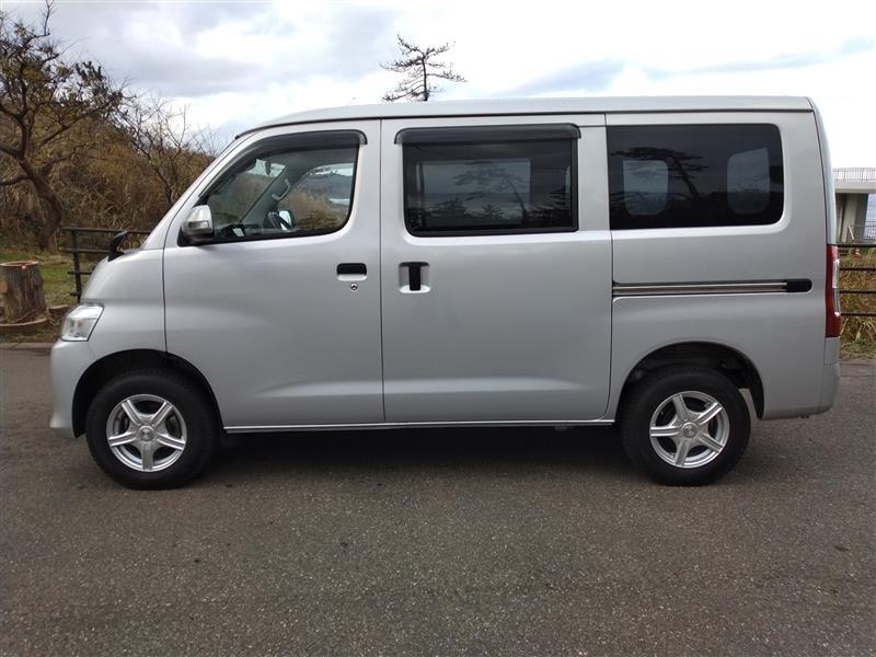 マツダ ボンゴバン STD_4WD(MT_1.5)
