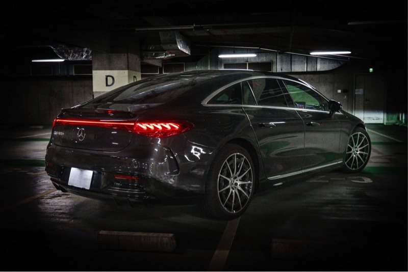 メルセデス・ベンツ EQS EQS450＋_RHD【MP202302】