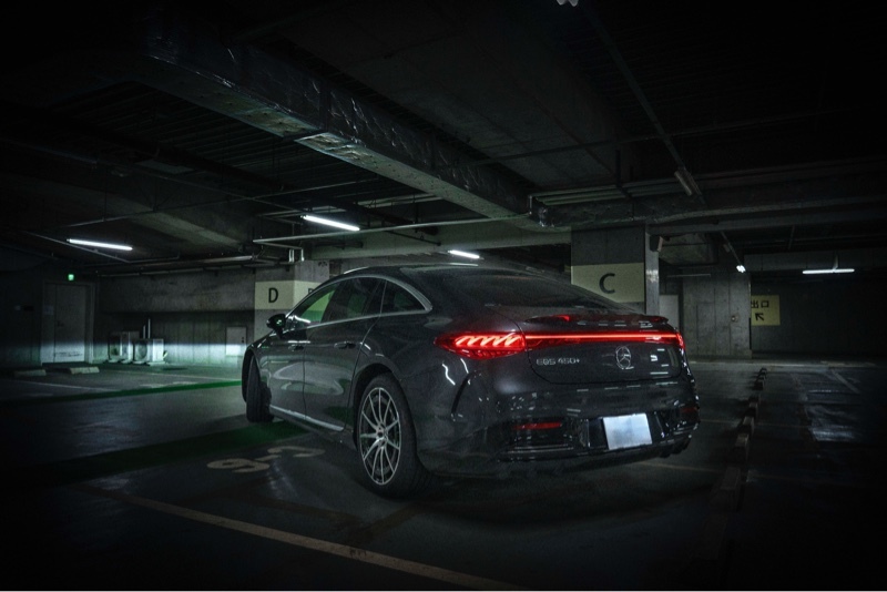 メルセデス・ベンツ EQS EQS450＋_RHD【MP202302】