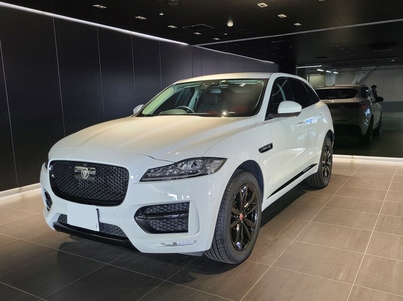 ジャガー F-PACE Rスポーツ(ディーゼル)_RHD_AWD(AT_2.0)